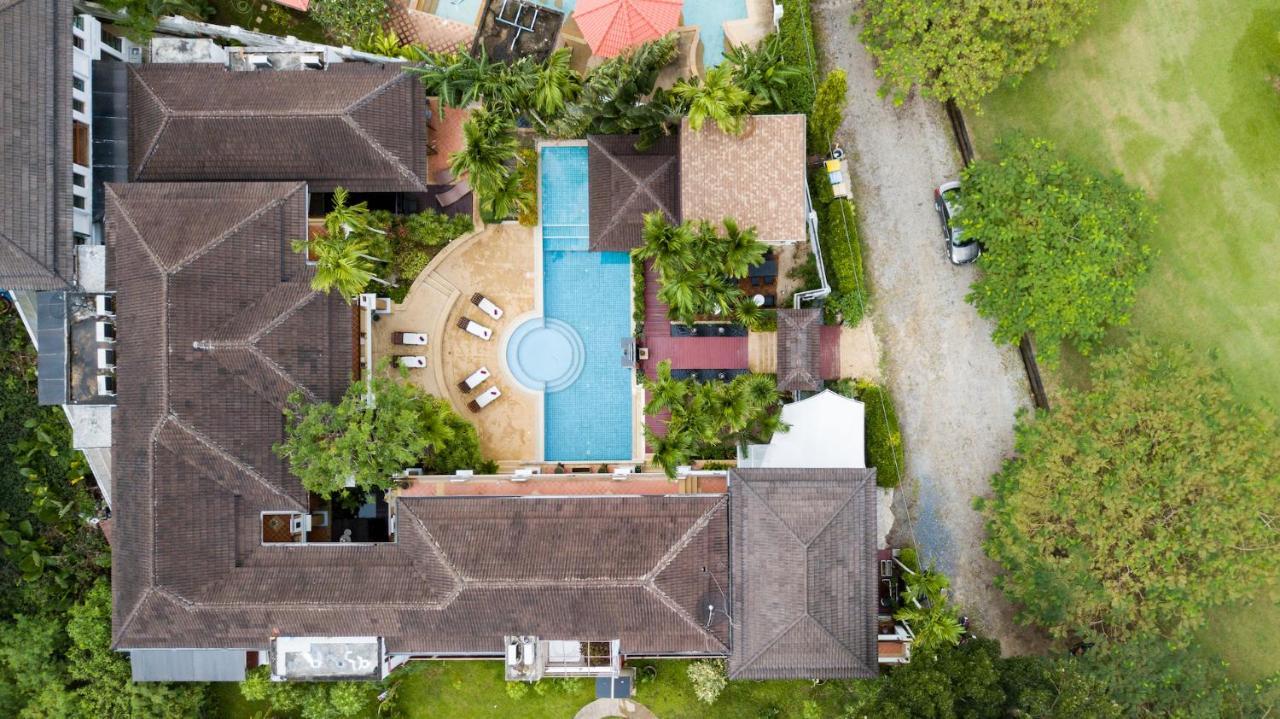 Chinoiserie Collection Resort And Spa Nai Harn Bagian luar foto