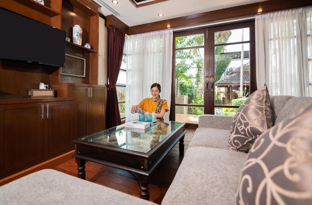Chinoiserie Collection Resort And Spa Nai Harn Bagian luar foto