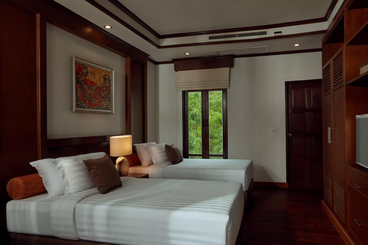 Chinoiserie Collection Resort And Spa Nai Harn Bagian luar foto